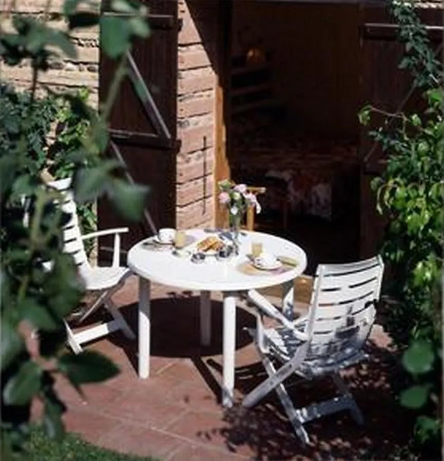 **  Hotel Le Ratelier à Montaigut-sur-Save France