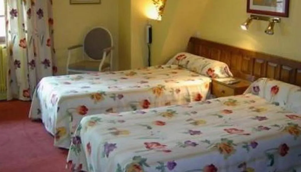 Hotel Le Ratelier à Montaigut-sur-Save